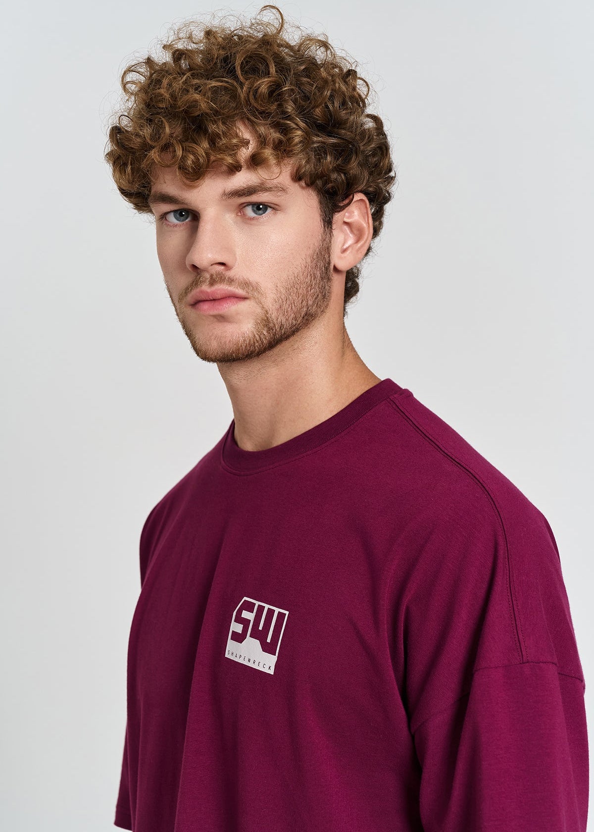 WRECK THE WORLD OVERSIZED TEE