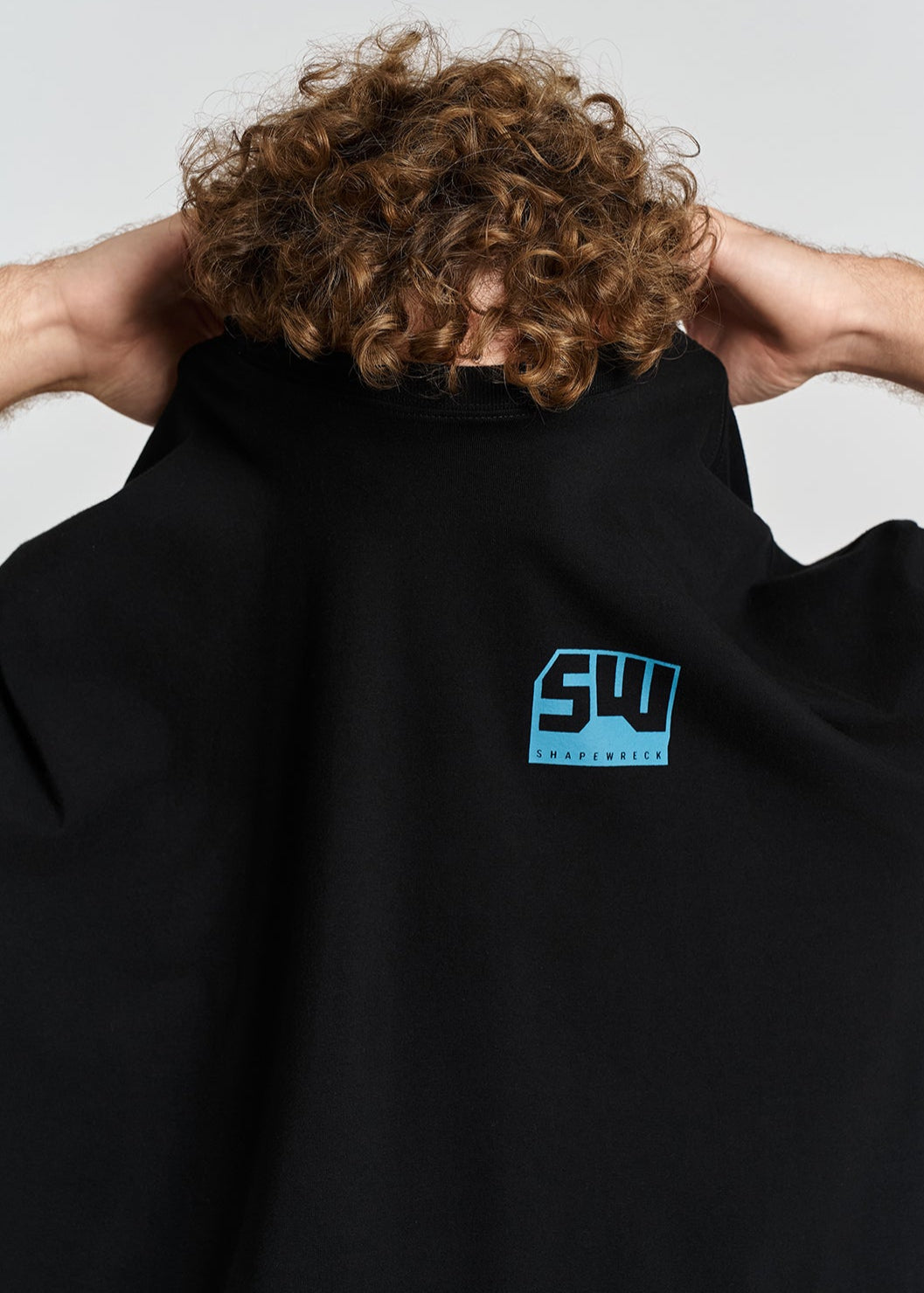 WRECK THE WORLD OVERSIZED TEE